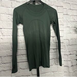 Lululemon Swiftly Tech Long-Sleeve Shirt 2.0 Size 4
